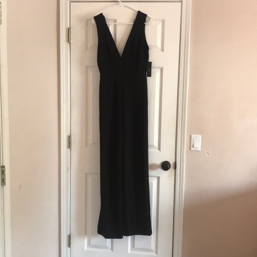 Lulu’s READY FOR IT BLACK SLEEVELESS JUMPSUIT